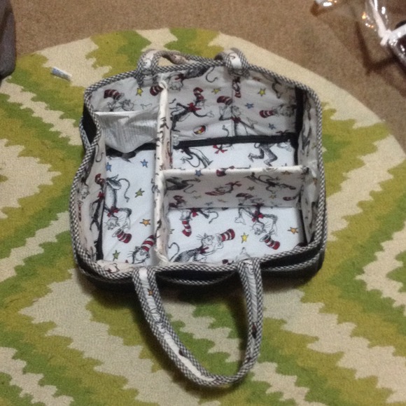 Portable diaper caddy - Picture 2 of 4