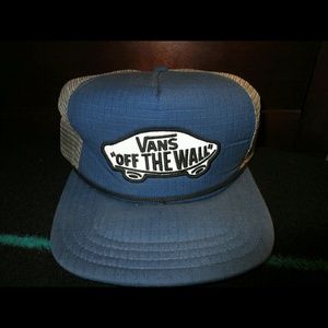 VANS TRUCKER SNAPBACK