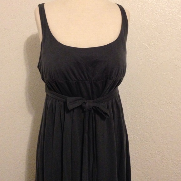 Simplicity at its best :) Grey A-line dress! - Picture 2 of 4