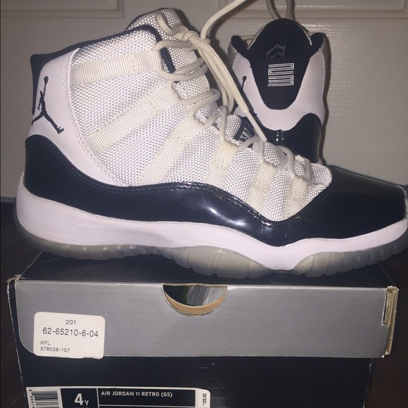 Jordan Retro 11s Concords