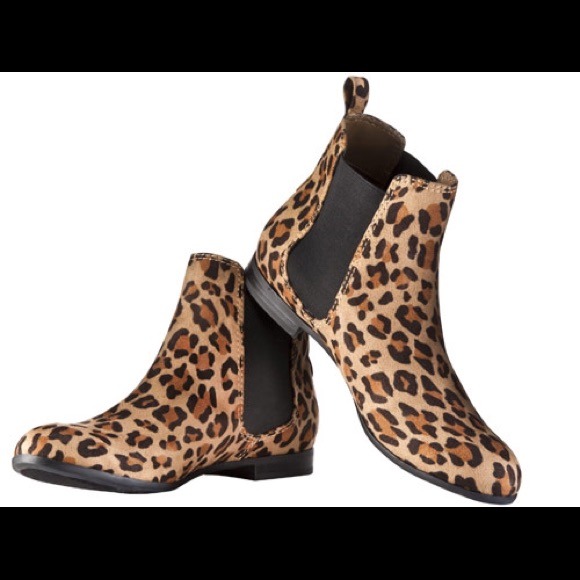 Mossimo Leopard Print Womens Ankle Boots