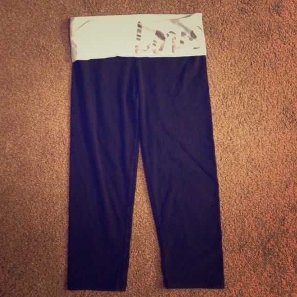 Victoria's Secret PINK XS Yoga Leggings