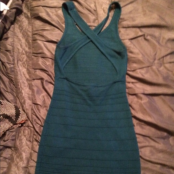 Forever 21 Aqua green dress - Picture 2 of 3