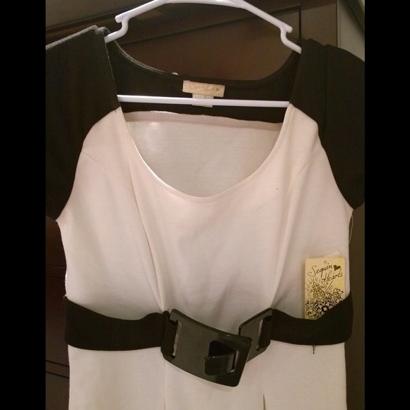 Sequin Hearts Black & White Belted Dress. - Picture 4 of 4