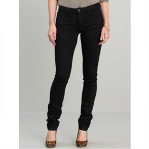*SOLD* Banana Republic dark wash skinny jeans