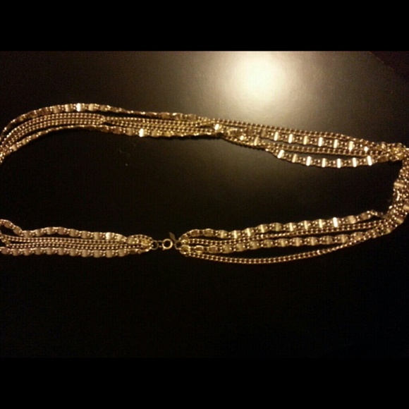Vintage gold color lightweight necklace