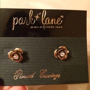 Park lane stud earrings