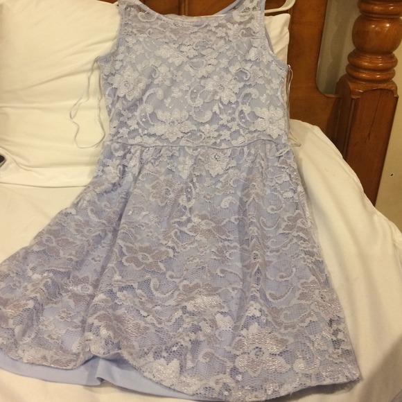 Color as in picture. Stretchy and flattering - Picture 4 of 4