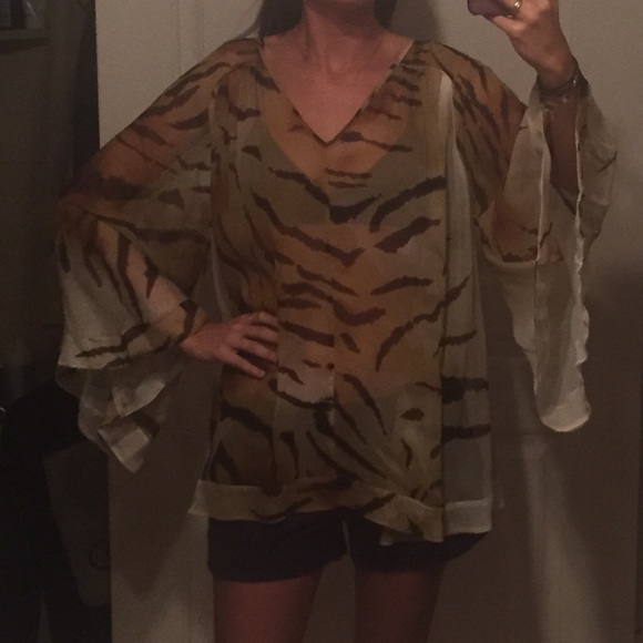 SOLD - Elizabeth and James Tiger Print Silk Top - Picture 4 of 4