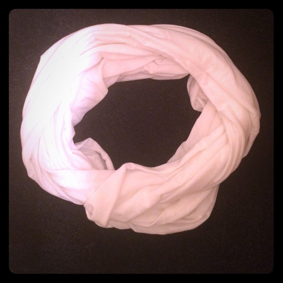 Infinity scarf