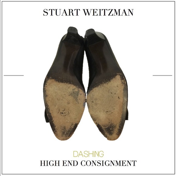 Stuart Weitzman Black Pump w/Silver Metal Buckle - Picture 4 of 4