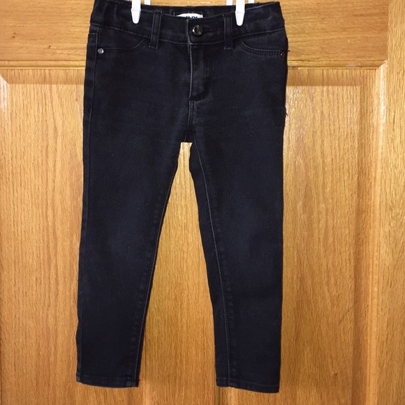 DKNY BLACK STONE WASHED SKINNY JEANS!! 3T TODDLER