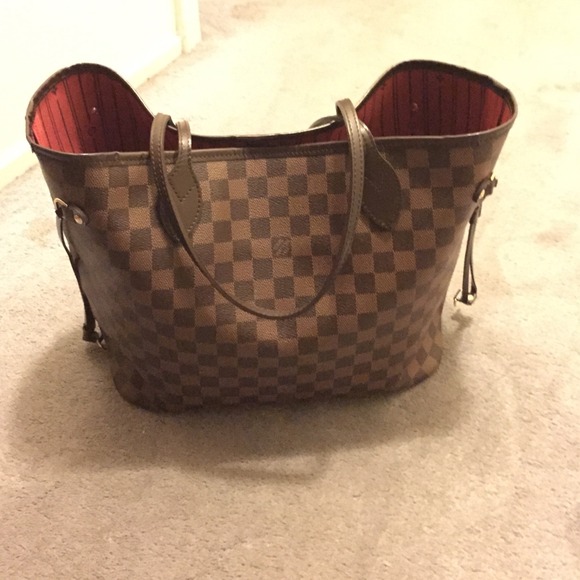 Louis Vuitton Handbags - Authentic Louis Vuitton neverfull MM