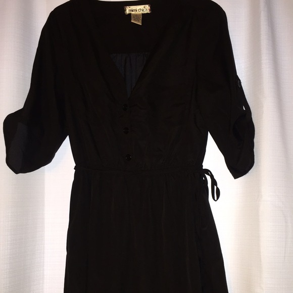 Black 3/4 sleeve button down dress