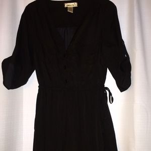 Black 3/4 sleeve button down dress
