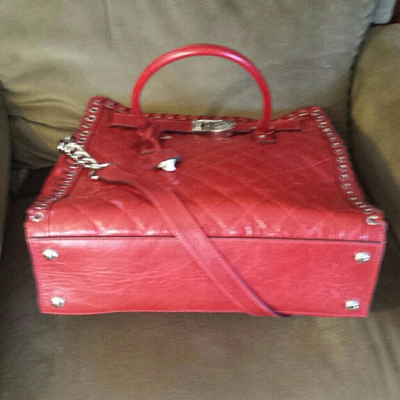 Sold. Michael kors hamilton grommet NS red quilted - Picture 3 of 4