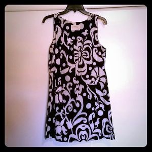 Black and white tunic