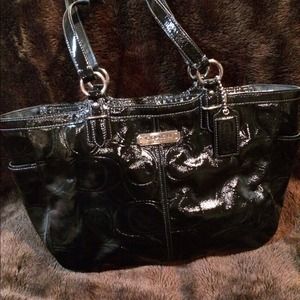 Coach leather logo embossed shoulder bag
