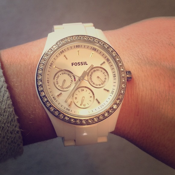 Fossil women's Stella white resin bracelet
