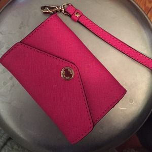 Michael Kors iPhone 4/4s wristlet case