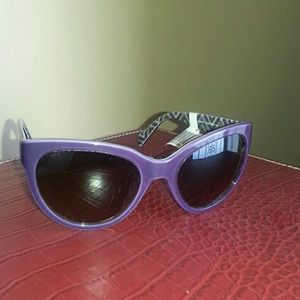NEW PURPLE PRADA SUNGLASSES /NO CASE