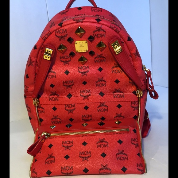 MCM Dual Stark Backpack with Removable Clutch - Picture 2 of 4