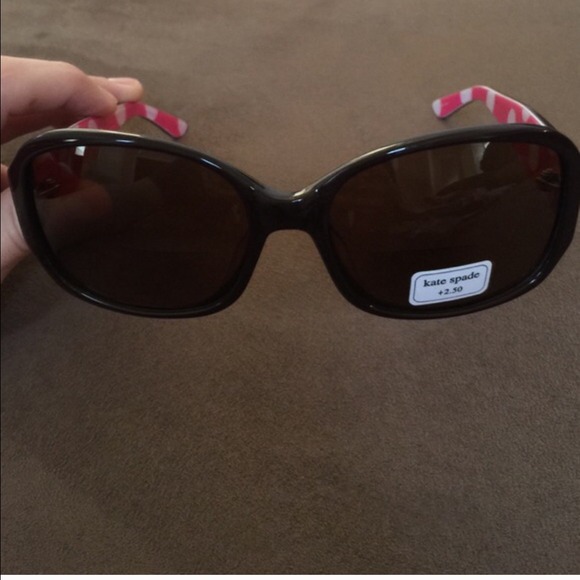 Bundle for @imanimom