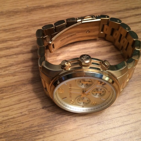 Gold Michael kors watch - Picture 2 of 4