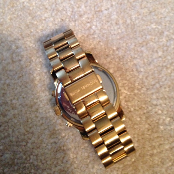 Gold Michael kors watch - Picture 4 of 4