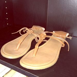 Forever 21 brown braided buckle sandals