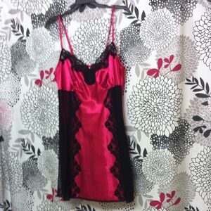 Cacique pink/black lace NWT