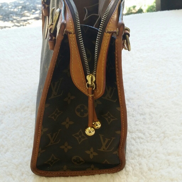 Authentic Louis Vuitton Popincourt Haut Bag - Picture 3 of 4