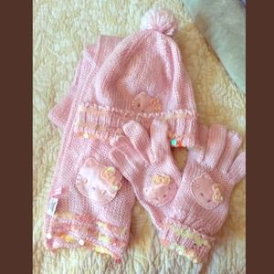 Authentic hello kitty momoberry