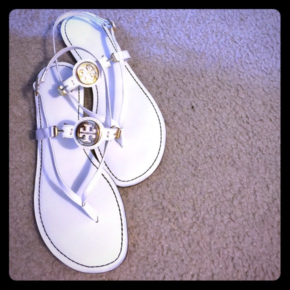 Tory Burch Ali white sandals reserved for doedoe6