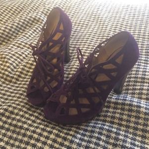 JESSICA SIMPSON HIGH HEELS