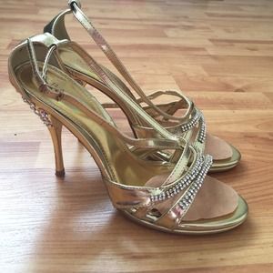 Bakers gold heels size 8
