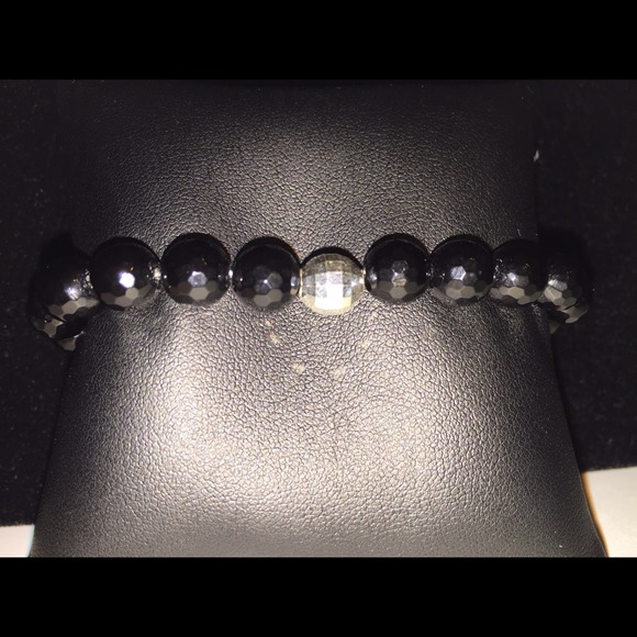 Gem beads bracelete - Picture 2 of 2