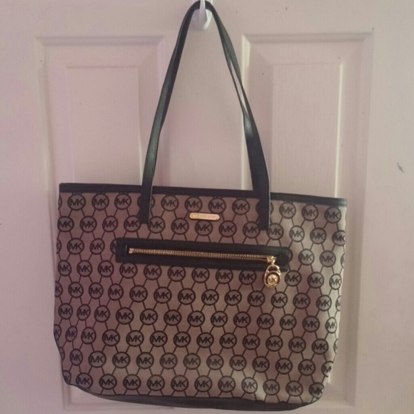 Michael Kors kempton large EW monogram jacquard to