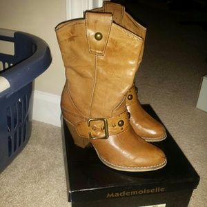 Mademoiselle Boots