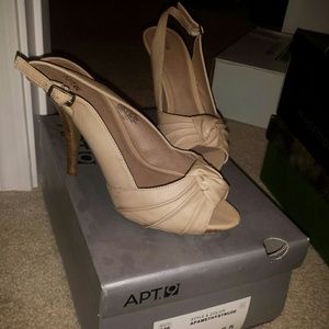 Apt. 9 Heels