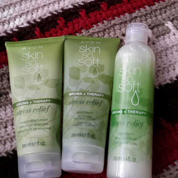 Avon skin so soft aroma + therapy stress relief