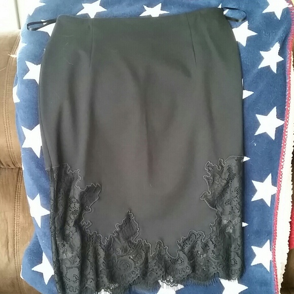 💖 HOST PICK💖  Lace Pencil Skirt