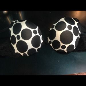 Size 36B black&white polka dot bra💕