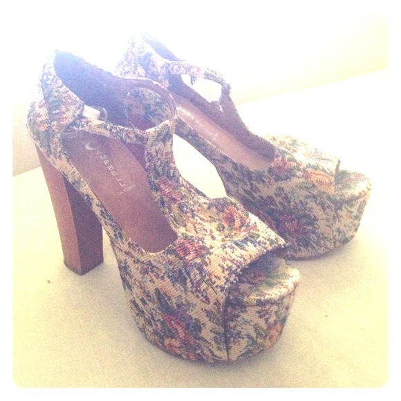 Jeffrey Campbell Tapestry Foxy Platform Heels