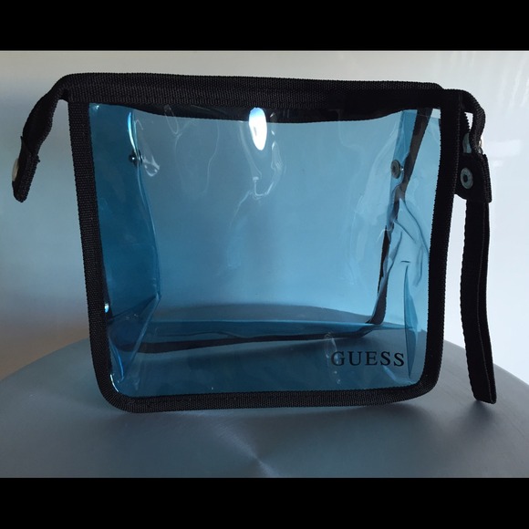 Guess Pouch