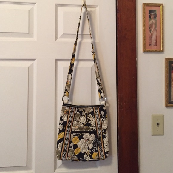 Vera Bradley cross body