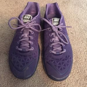Purple Nike free fit 2