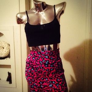 High waisted pink leopard print bodycon skirt
