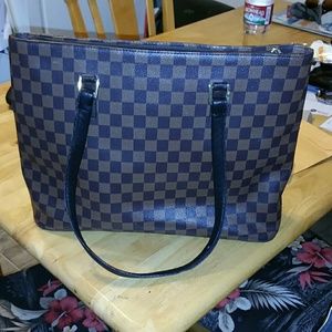 Cute large handbag!!