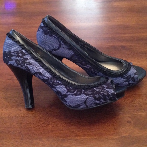 Fergalicious by Fergie shoes - Picture 2 of 2